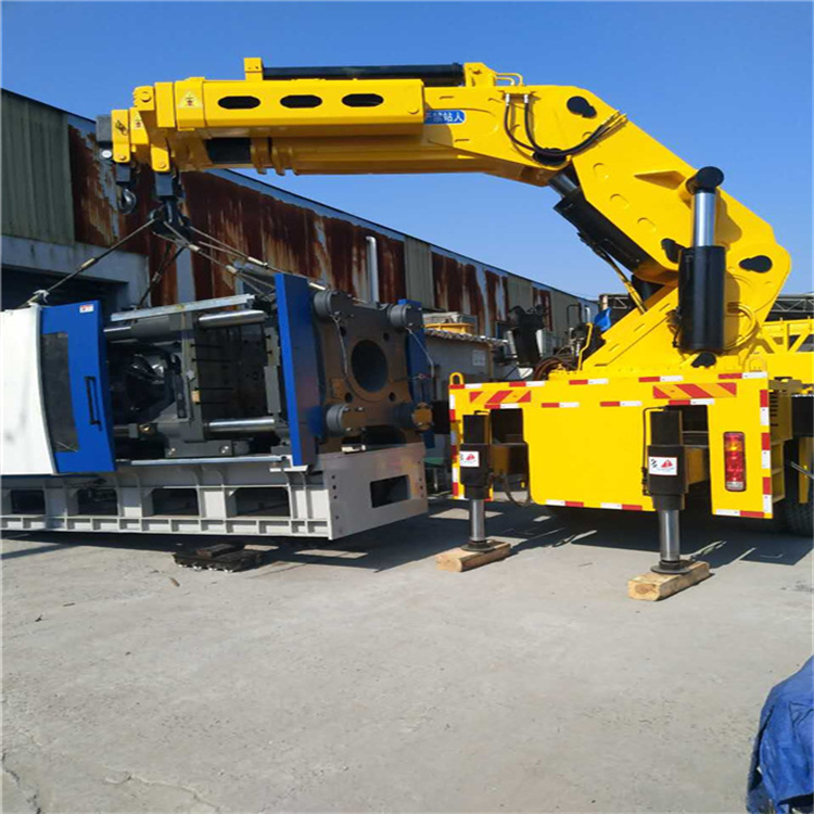 重兴镇 大吨位折臂吊出租费用解析：一小时租赁多少钱