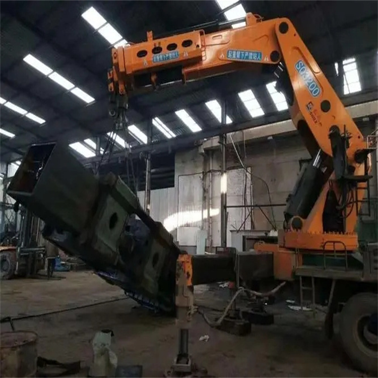 重兴镇折臂吊出租怎么收费