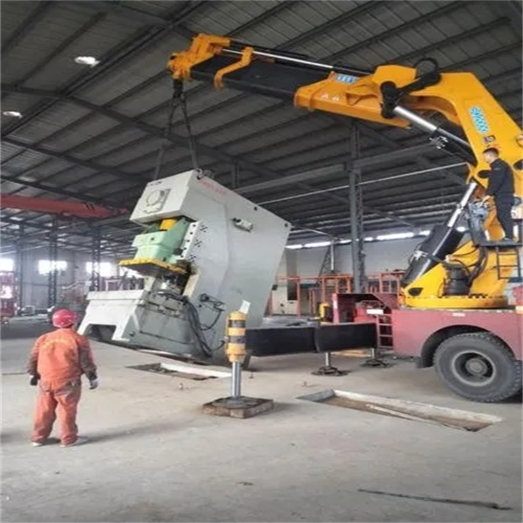 重兴镇80吨折臂吊车出租附近电话