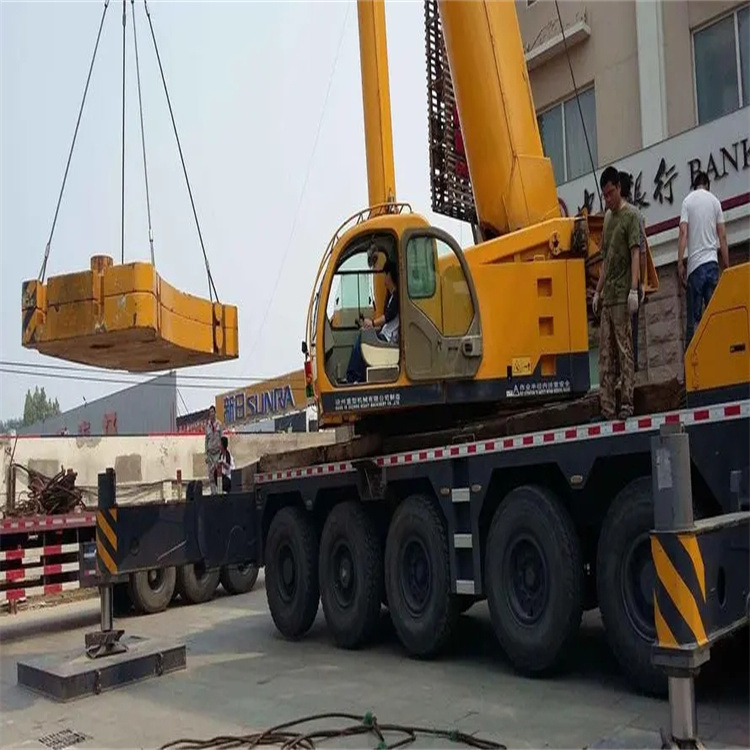 重兴镇当地吊车出租|机器吊装|75吨|工厂搬迁服务